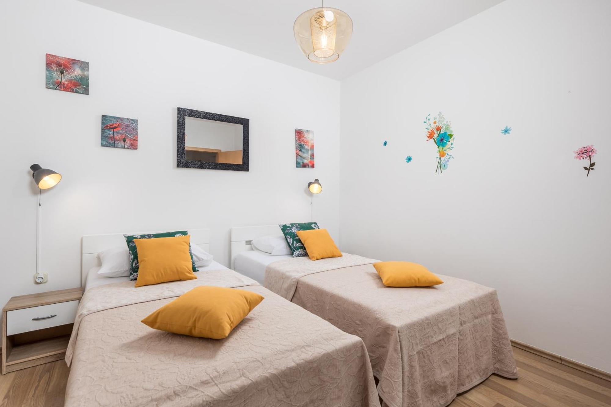 Apartments Kovacic Кральевица Экстерьер фото