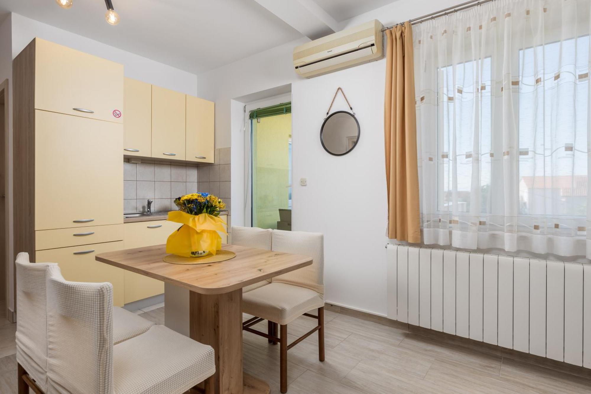 Apartments Kovacic Кральевица Экстерьер фото